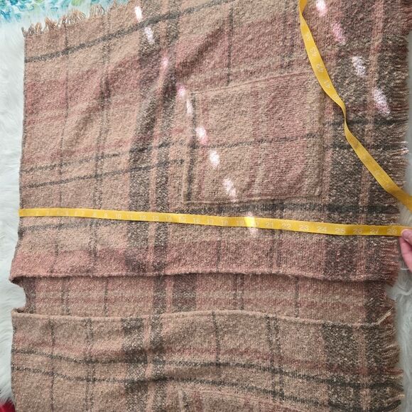EMANUEL GERALDO Women Plaid Blanket Poncho Shawl Pockets Fluffy Knit Multi Color - Picture 10 of 10
